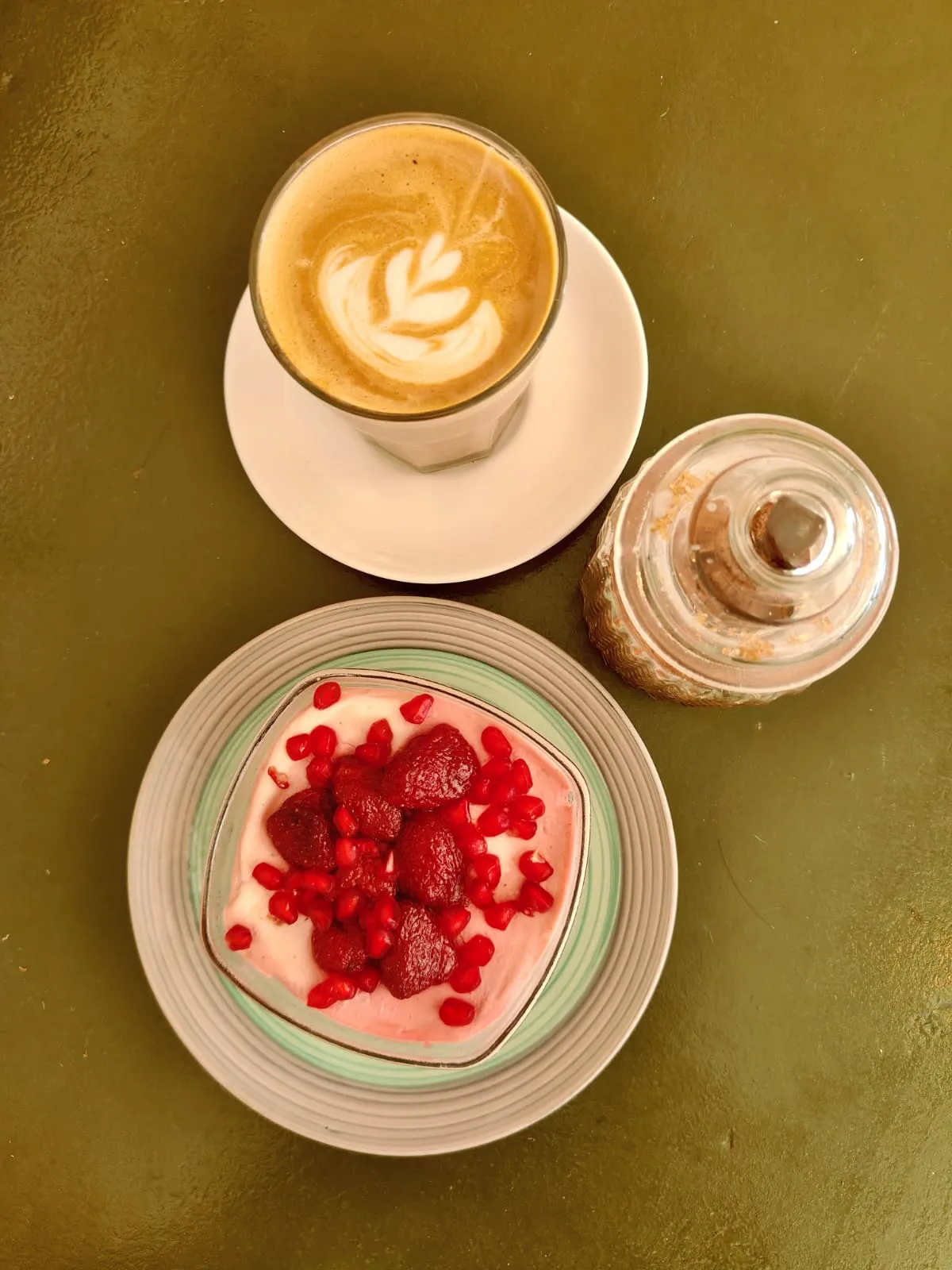Imported Italian espresso machine and grinder at Kanvas Resto-Bar Palolem