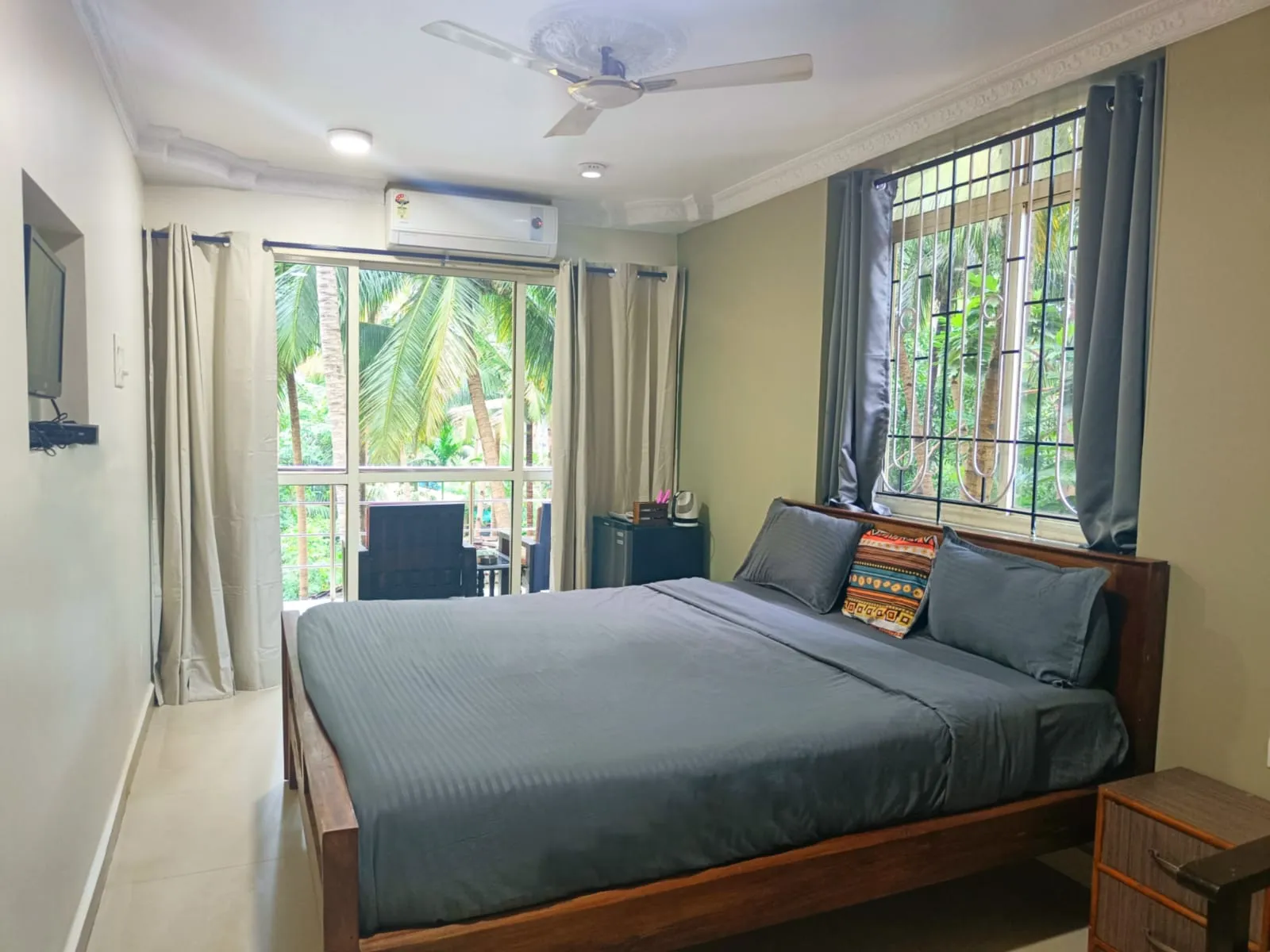 Kanvas Suites modern boutique AC room on Palolem Main Road South Goa